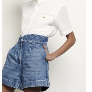 Denim shorts with quilted belt